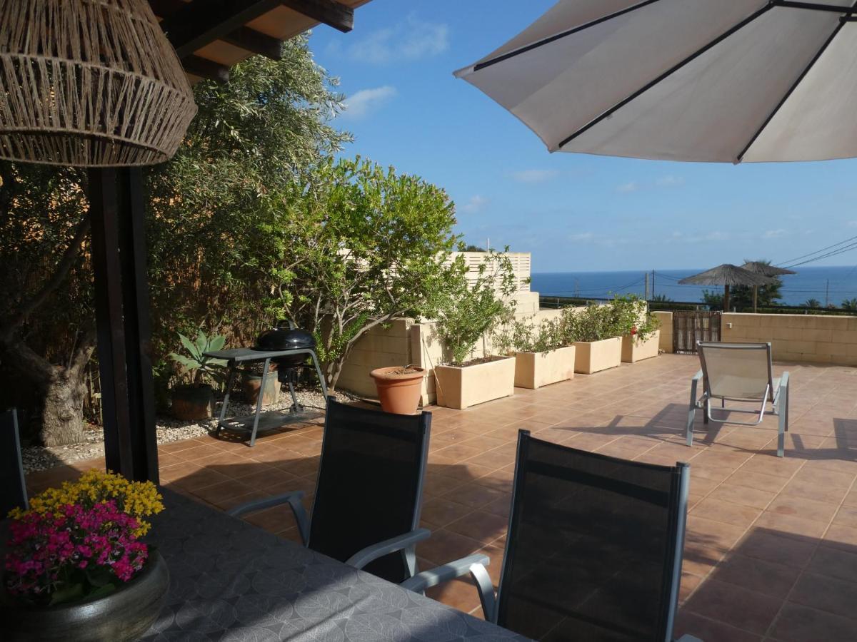 Villa Bahia De Les Bassetes à Calp Extérieur photo